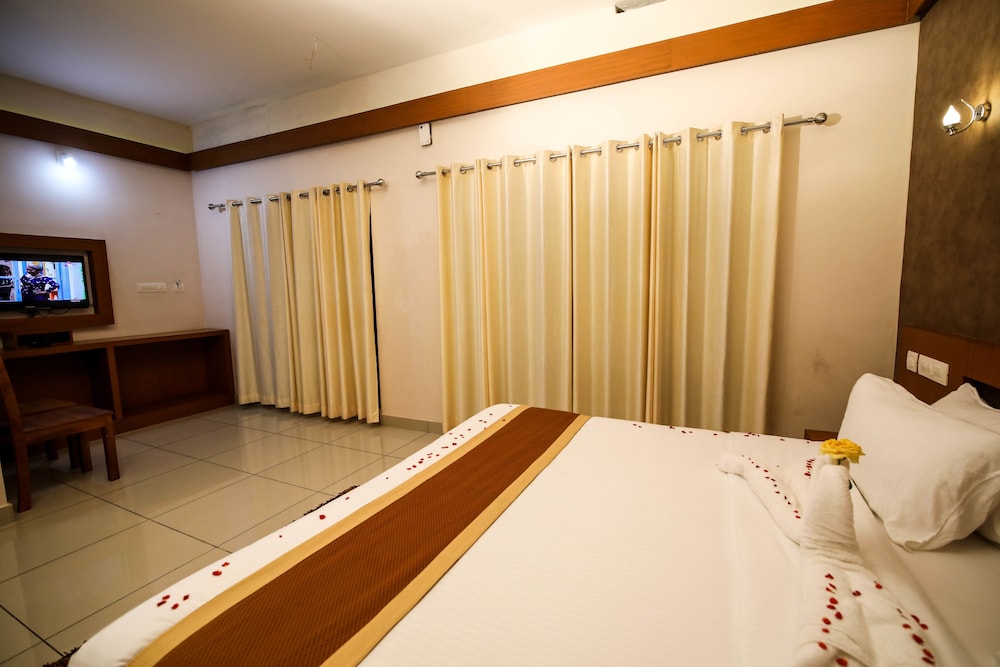 Deluxe Room, 1 Double Bed, Non Smoking, Garden View photo 1