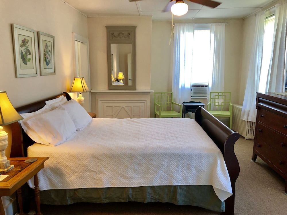 Room 7