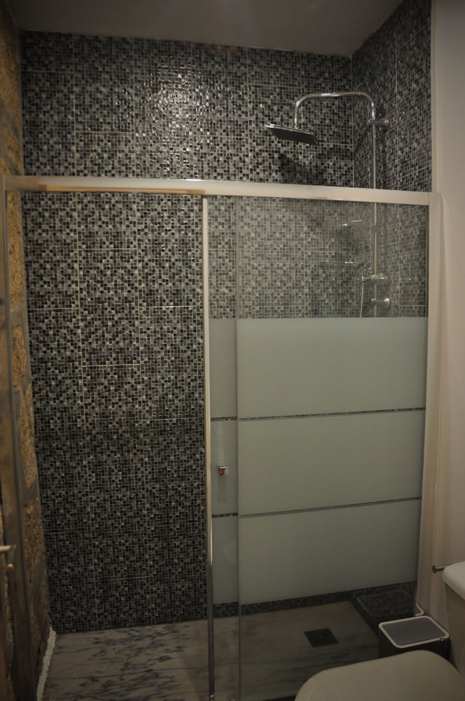 Twin Room (Large) photo 3