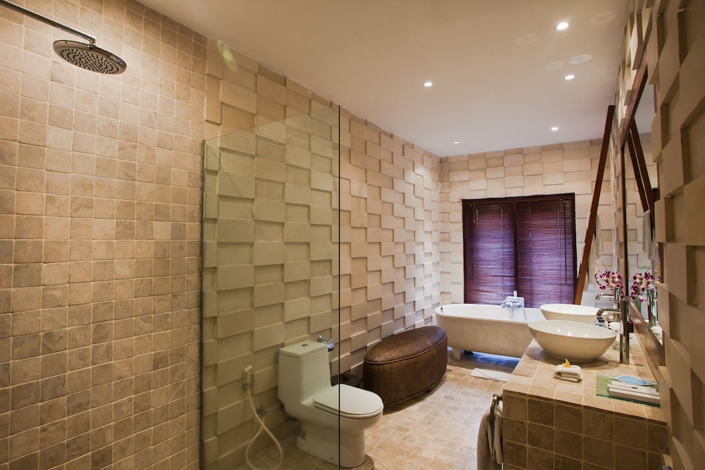 Premier Villa, 3 Bedrooms, Private Pool - Photo 12