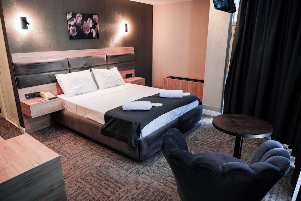Standard Single Room, City View