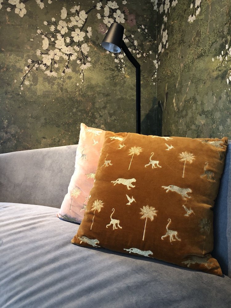 Deluxe Room (Plus) - Photo 2