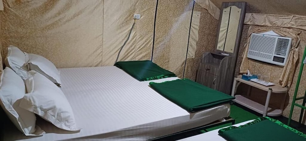 Deluxe Tent