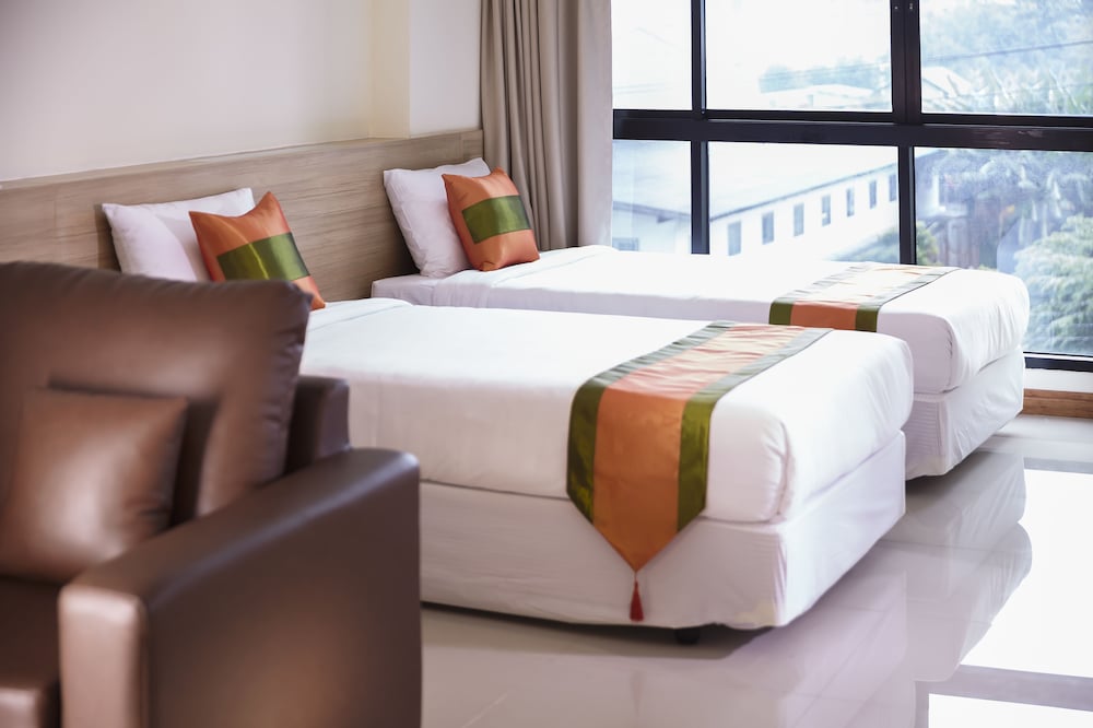 Deluxe Twin Room photo 3