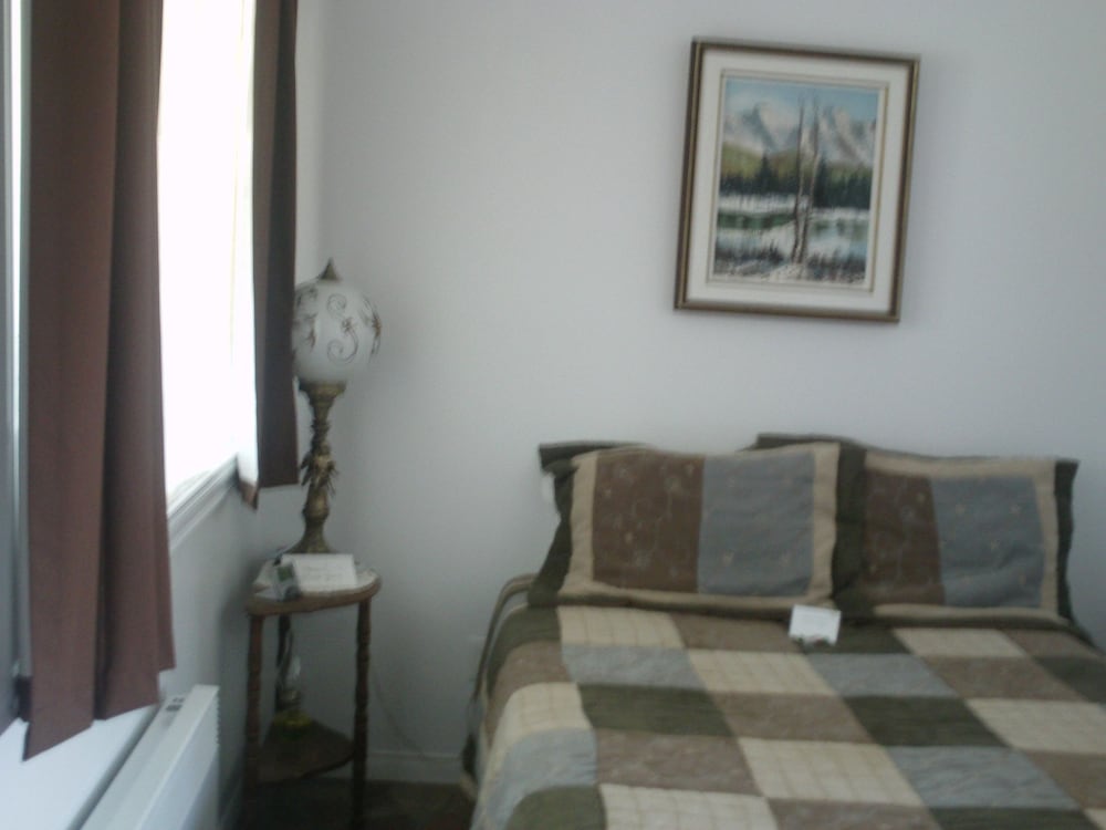 Motel Leblanc, Foto 2