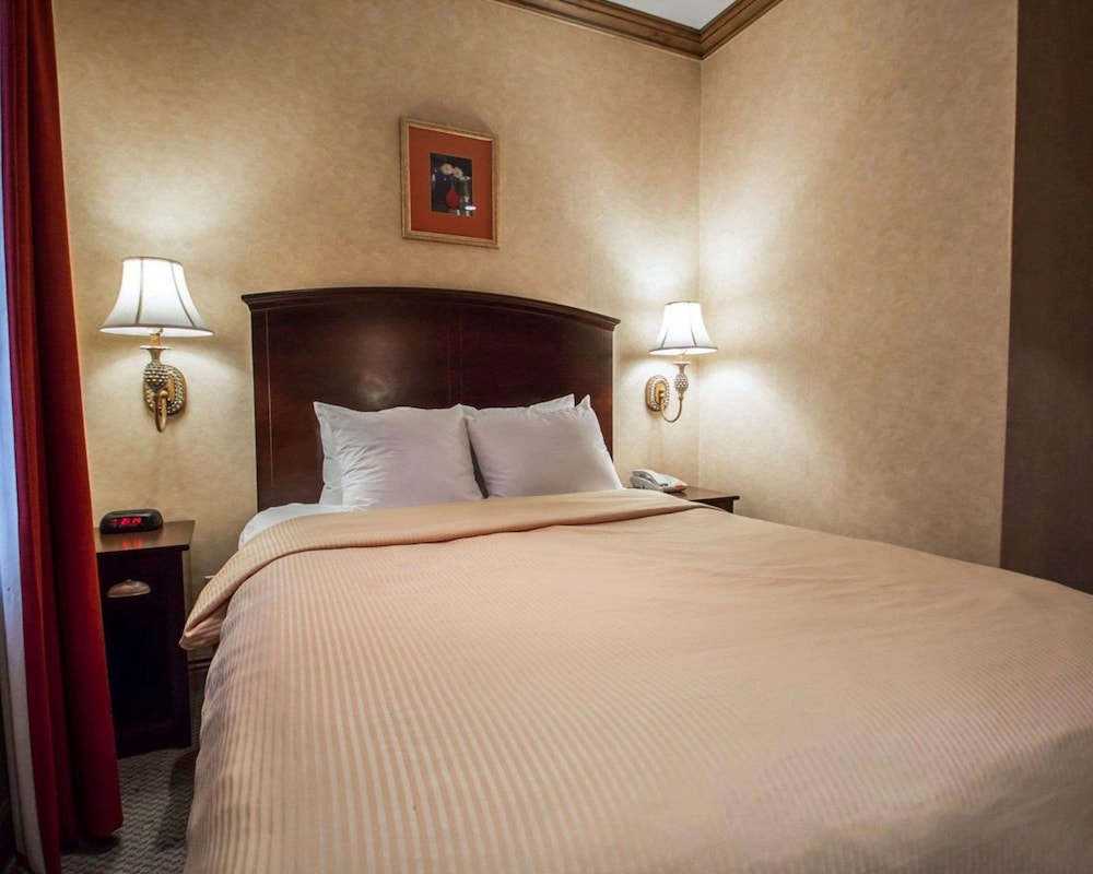 Room, 1 Queen Bed, Non Smoking photo 1