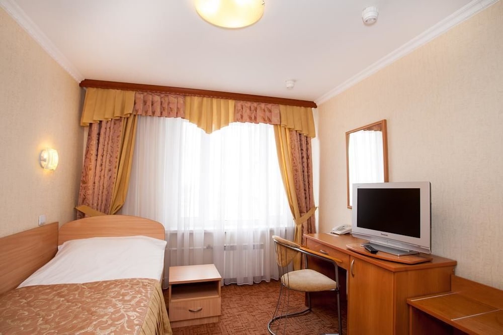 Single Room, Shared Bathroom (Budget) photo 1