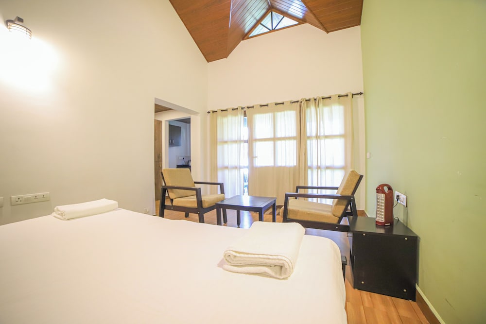 Double Room, 2 Bedrooms photo 1