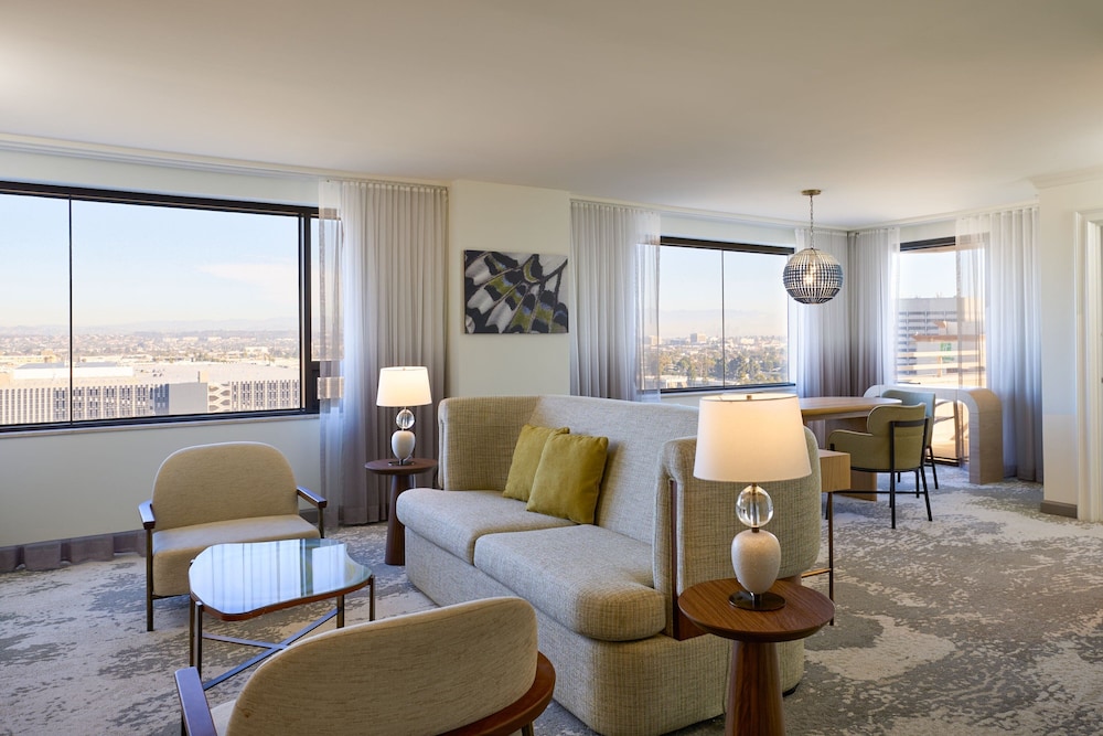 Luxury Suite, 1 Double Bed, Balcony