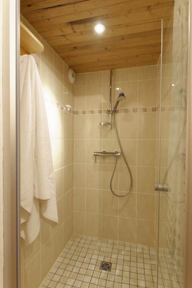 Apartment, 2 Bedrooms, Kitchen, Mountain View (La Dent du Villard) photo 3