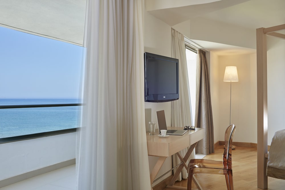 Cool Junior Suite