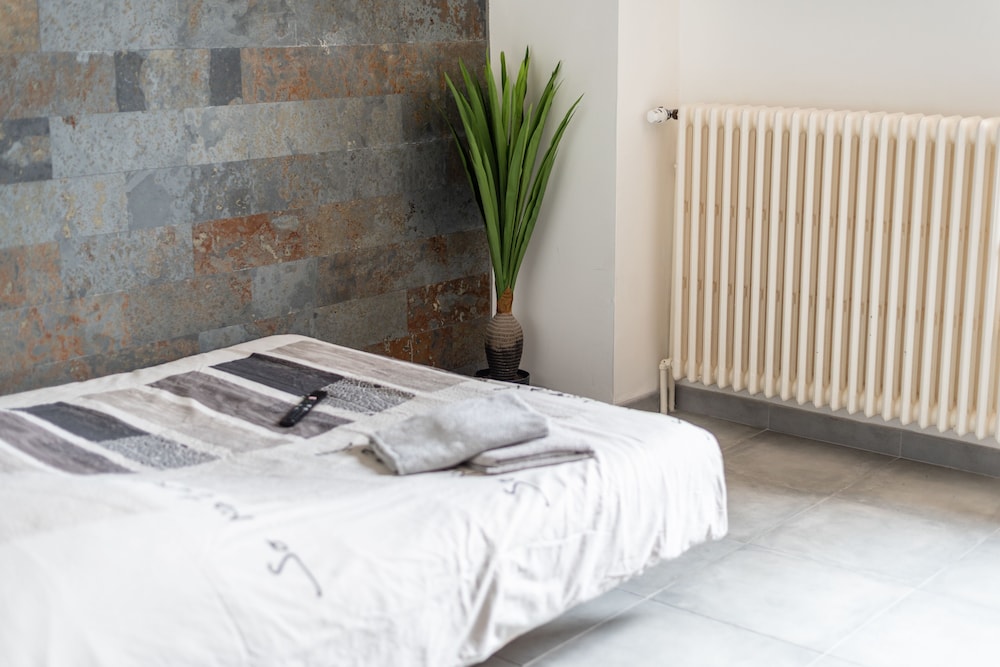 Modern Traveler Apartment - Photo 25