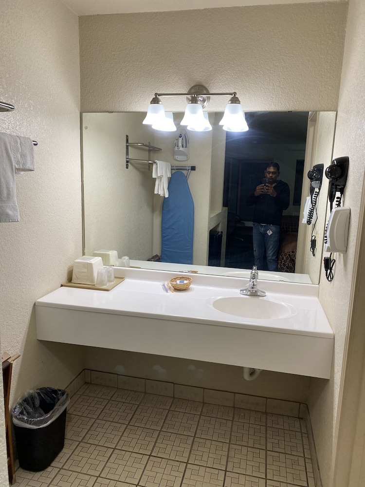 Executive Suite photo 2