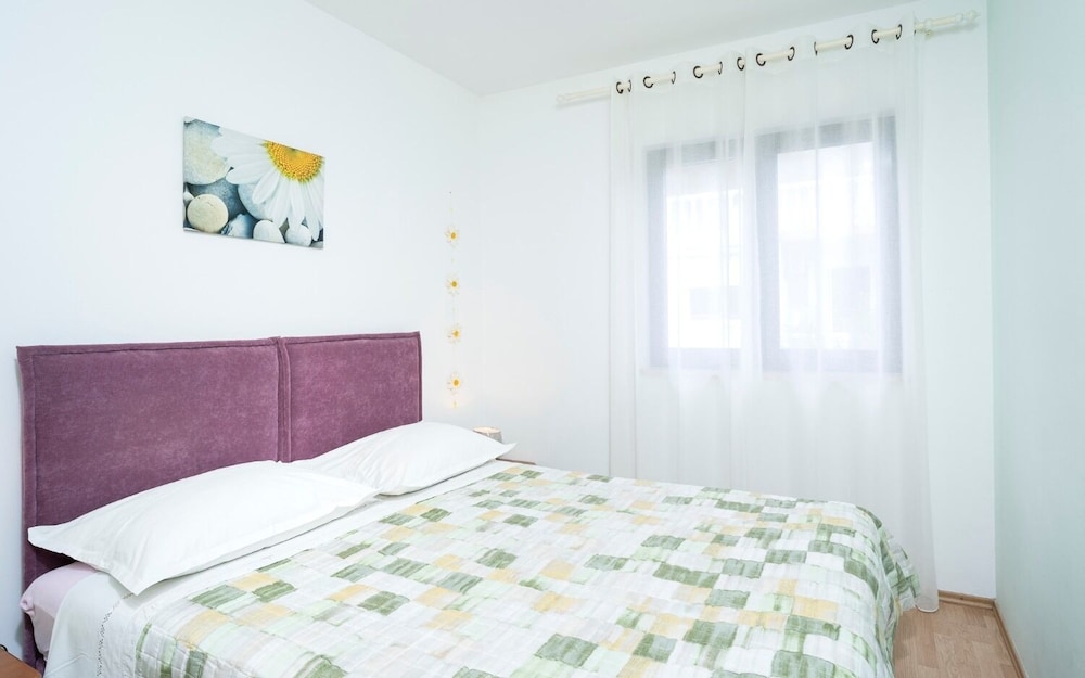 Apartment (Gold - 300 m from beach - A1(2))