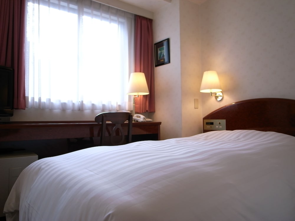 Basic Single Room, 1 Twin Bed photo 3
