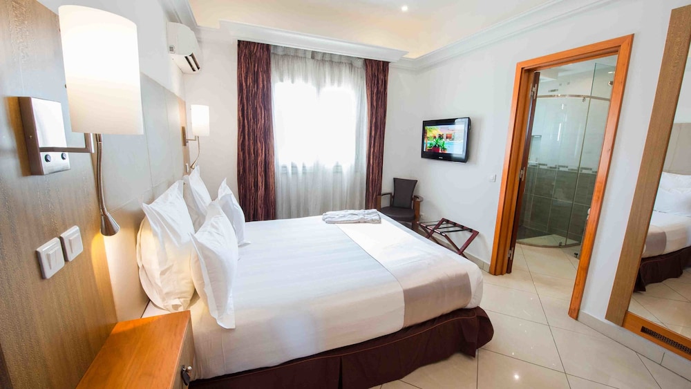 Suite photo 1
