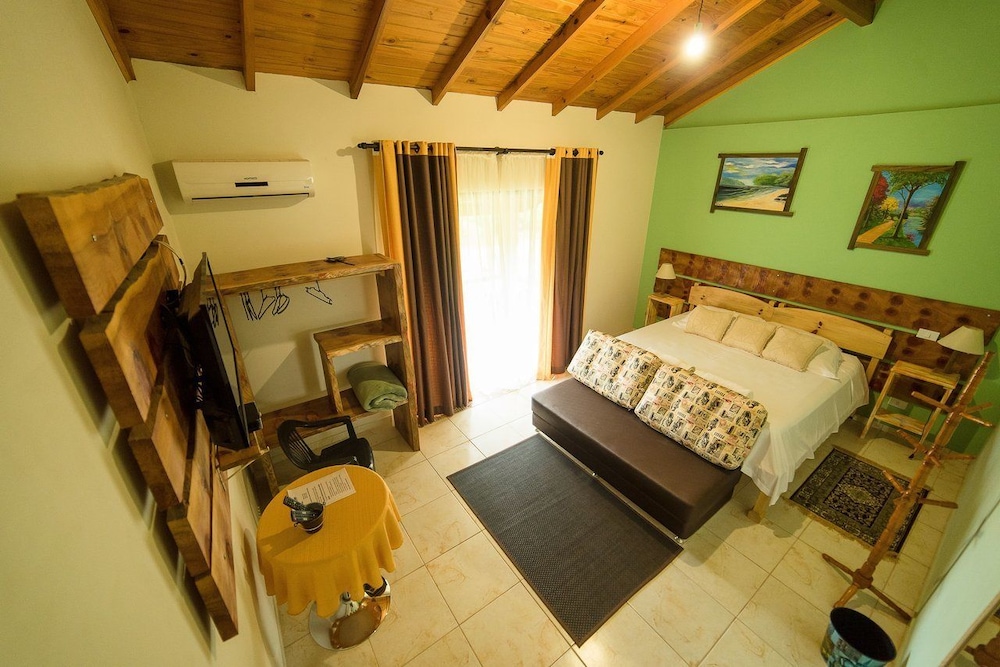 Family Bungalow, Multiple Bedrooms photo 1