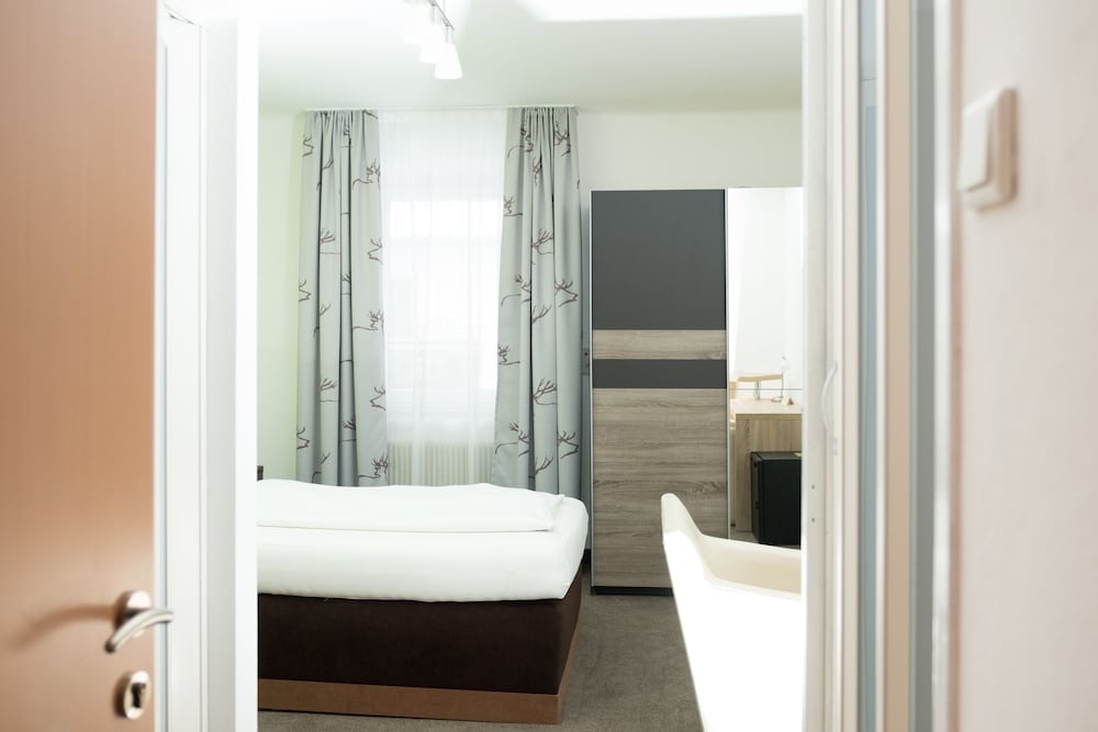Standard Single Room photo 2