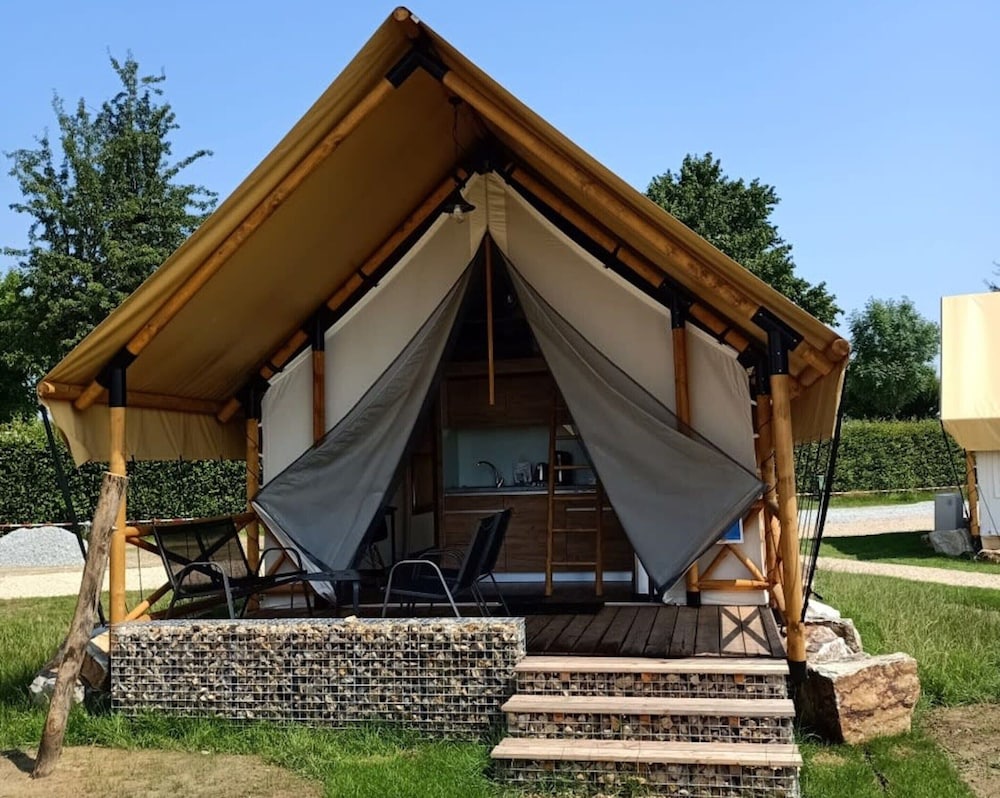 Tent photo 1