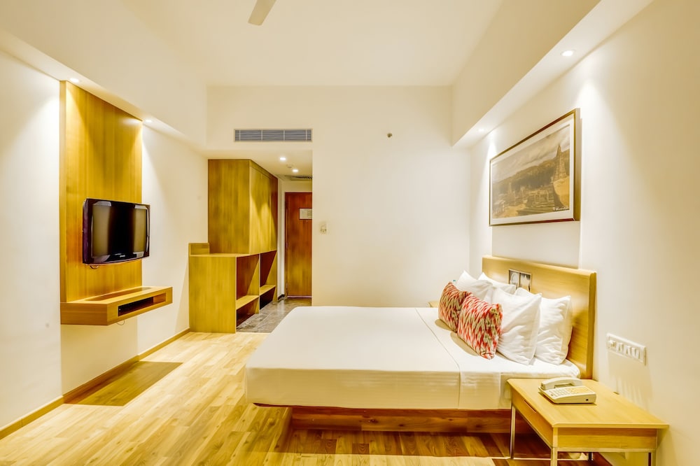 Business Room - Photo 3