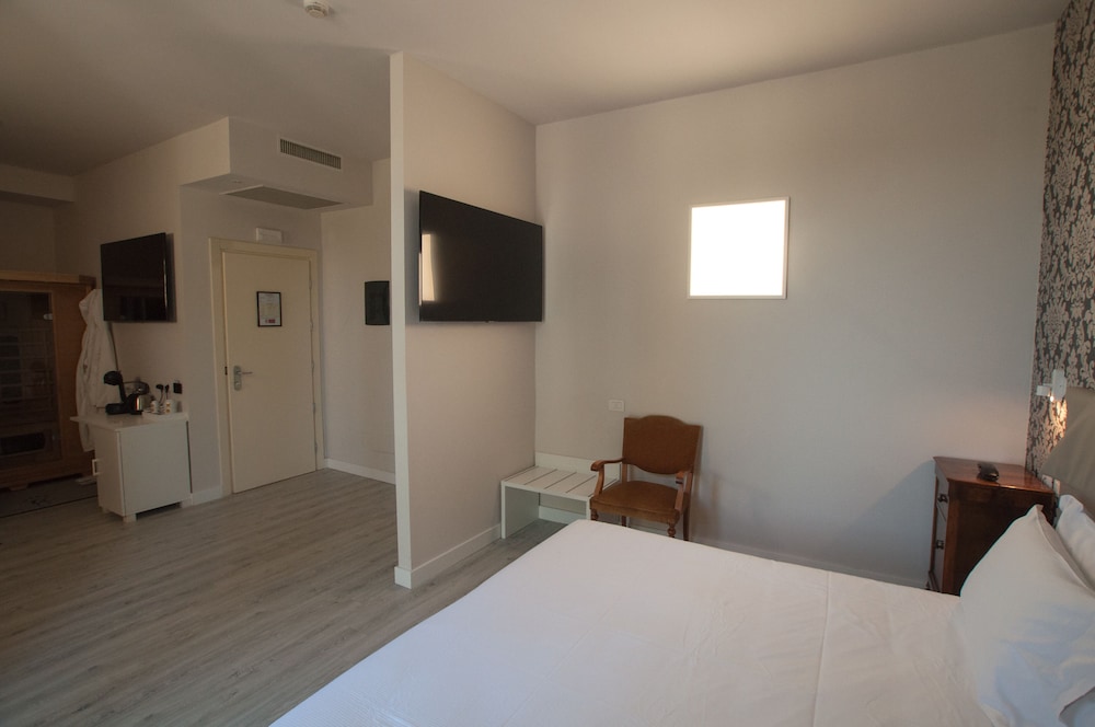 Standard Suite, Sauna