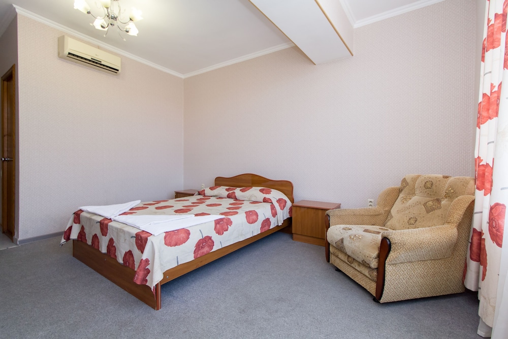 Standard Quadruple Room photo 2