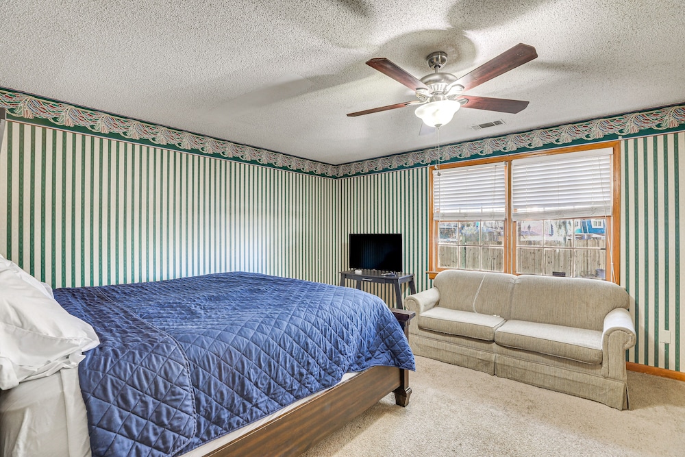 House (4 Bedrooms) photo 1