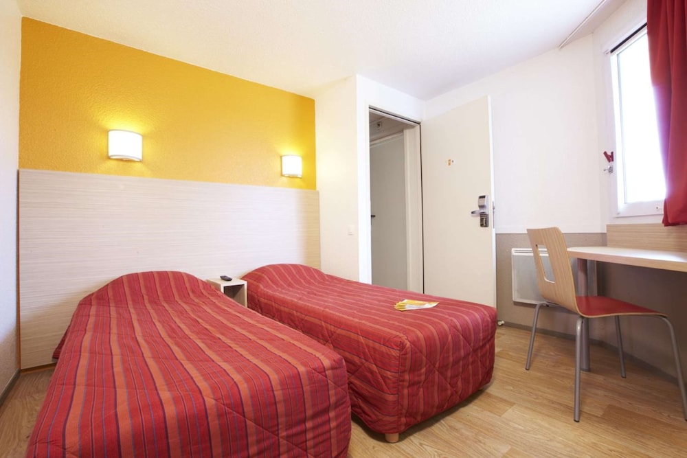 Standard Room, 2 Twin Beds