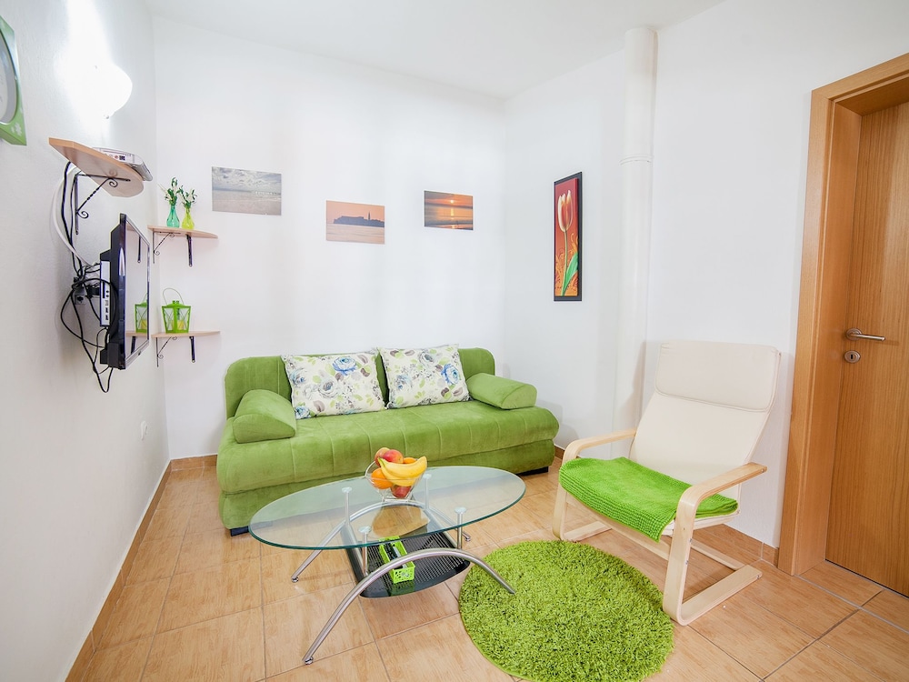 Apartment, 2 Bedrooms, Balcony