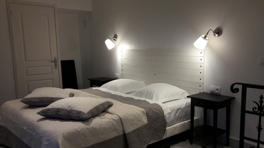 Suite, 2 Bedrooms, Mountain View