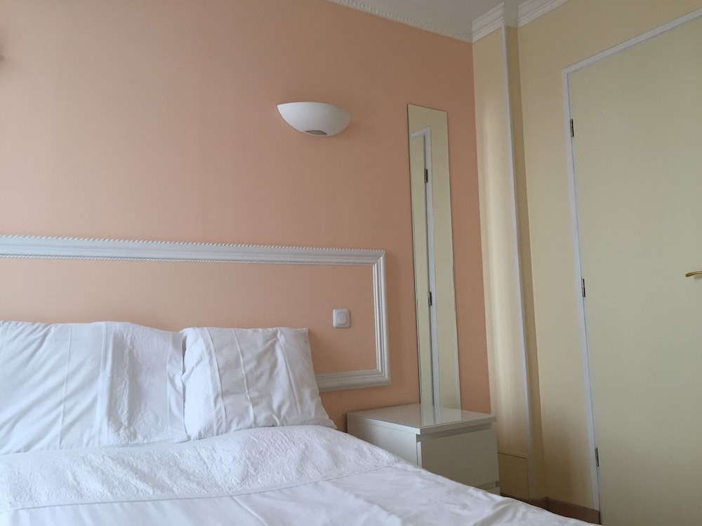 Standard Double Room photo 3