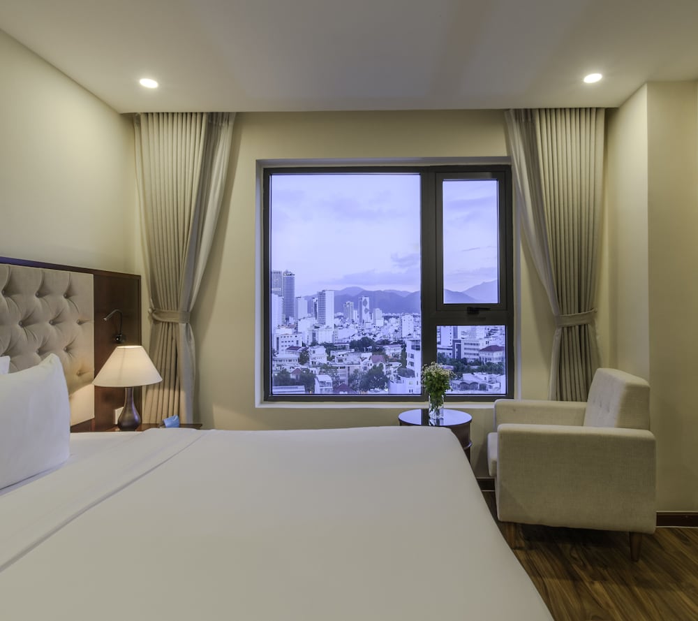 Deluxe Double or Twin Room - Photo 2