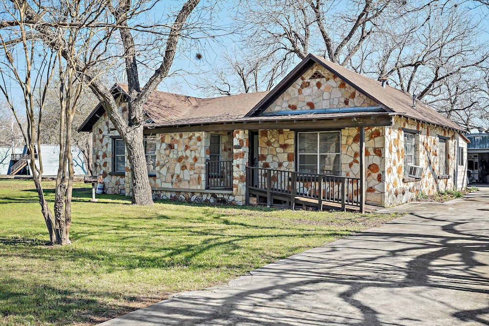 Deluxe House, 3 Bedrooms