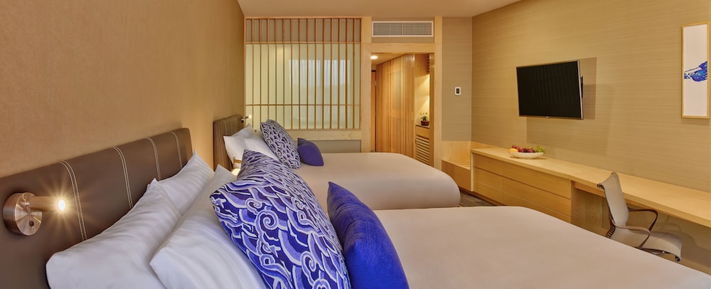 Deluxe Room, 2 Double Beds photo 2