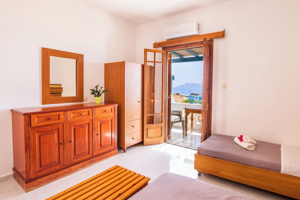 Superior Room, Sea View photo 3