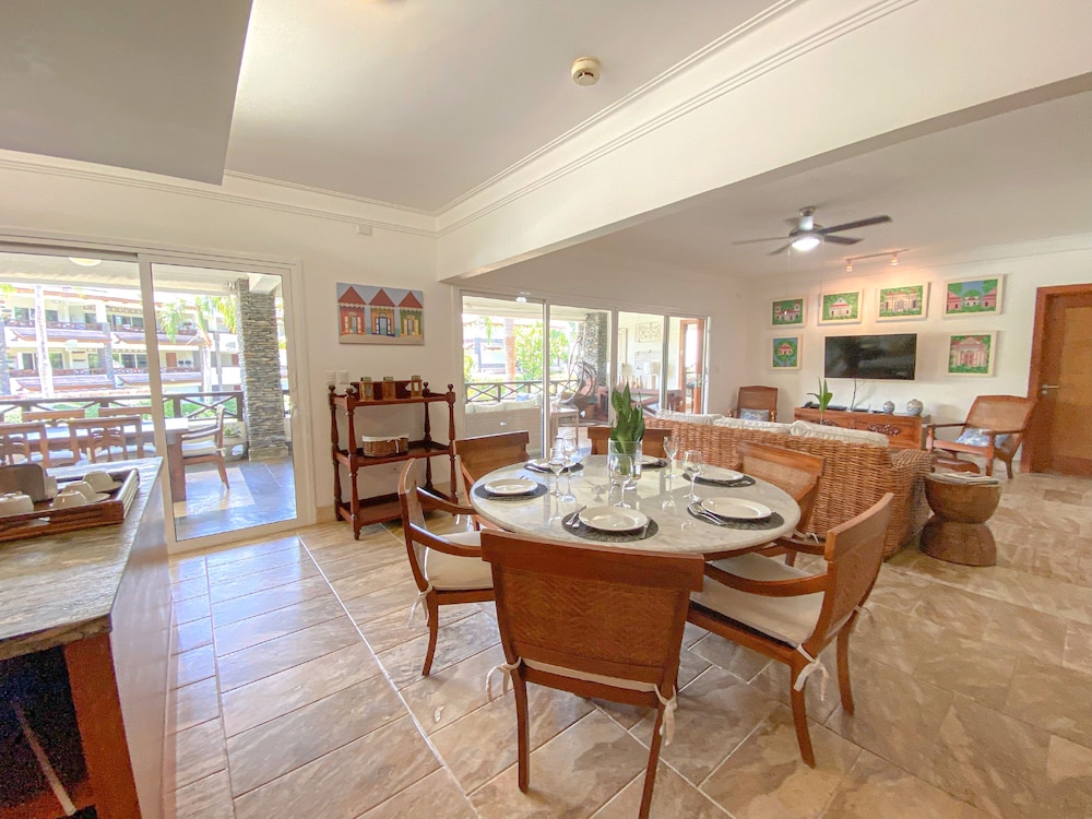 Deluxe Apartment, 3 Bedrooms, Balcony photo 2