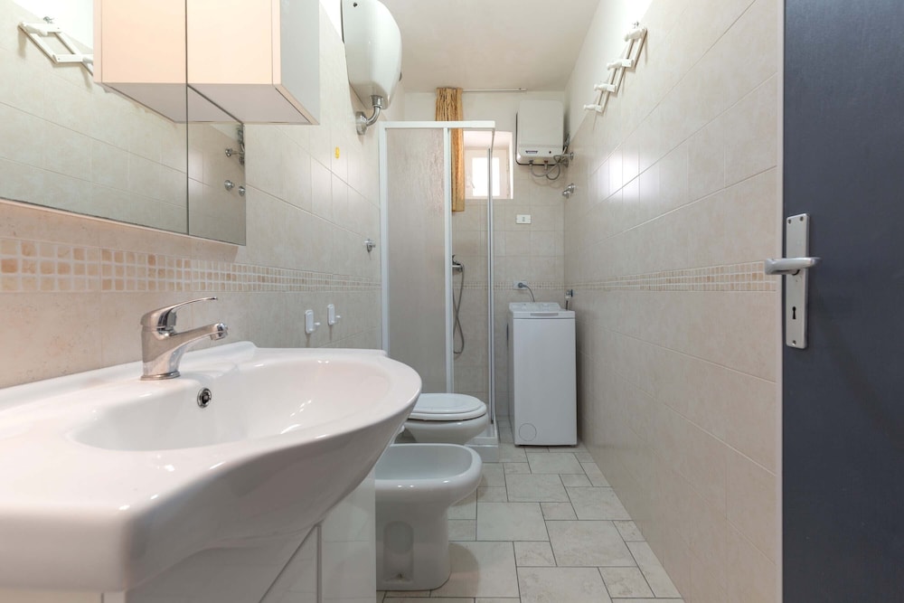 Villa photo 3
