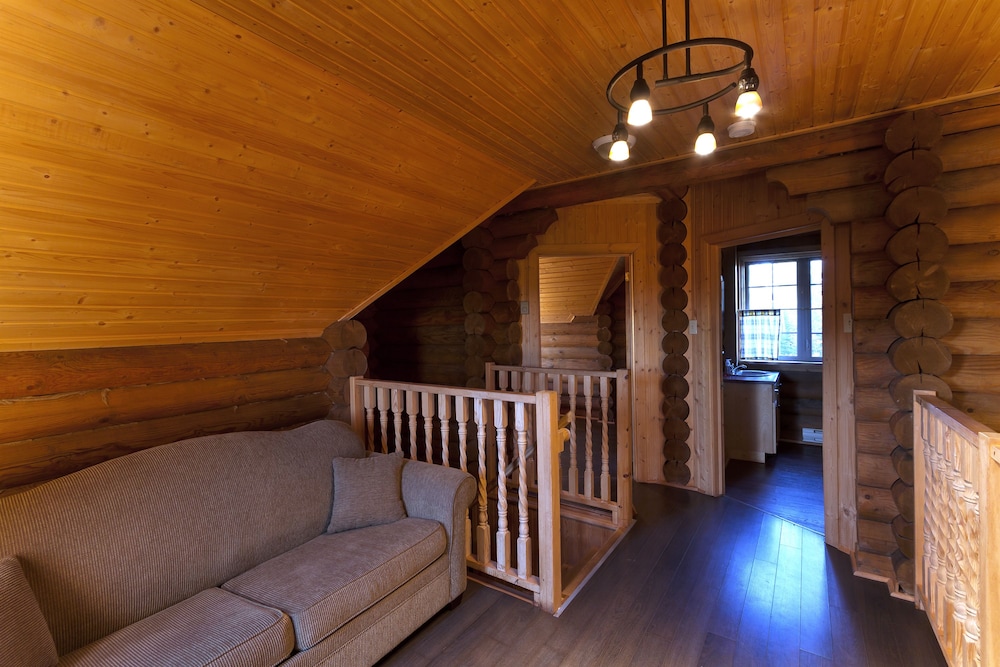 Chalet, 1 Bedroom, 2 Story