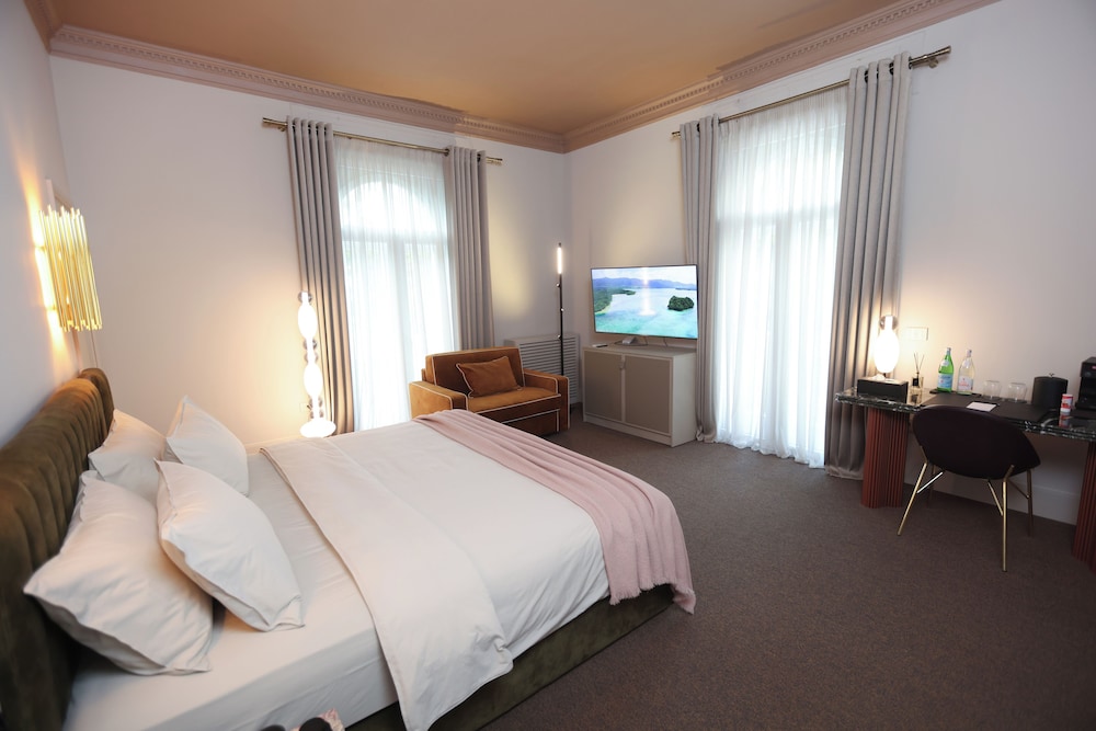 Superior Double Room, Balcony, City View