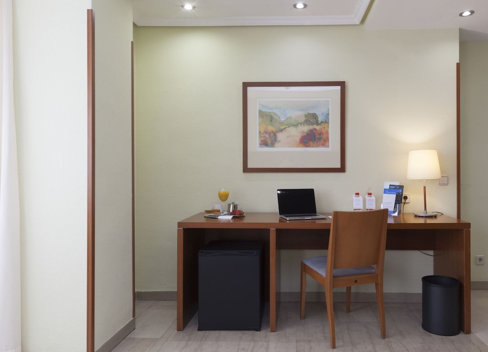 Superior Double or Twin Room - Photo 5