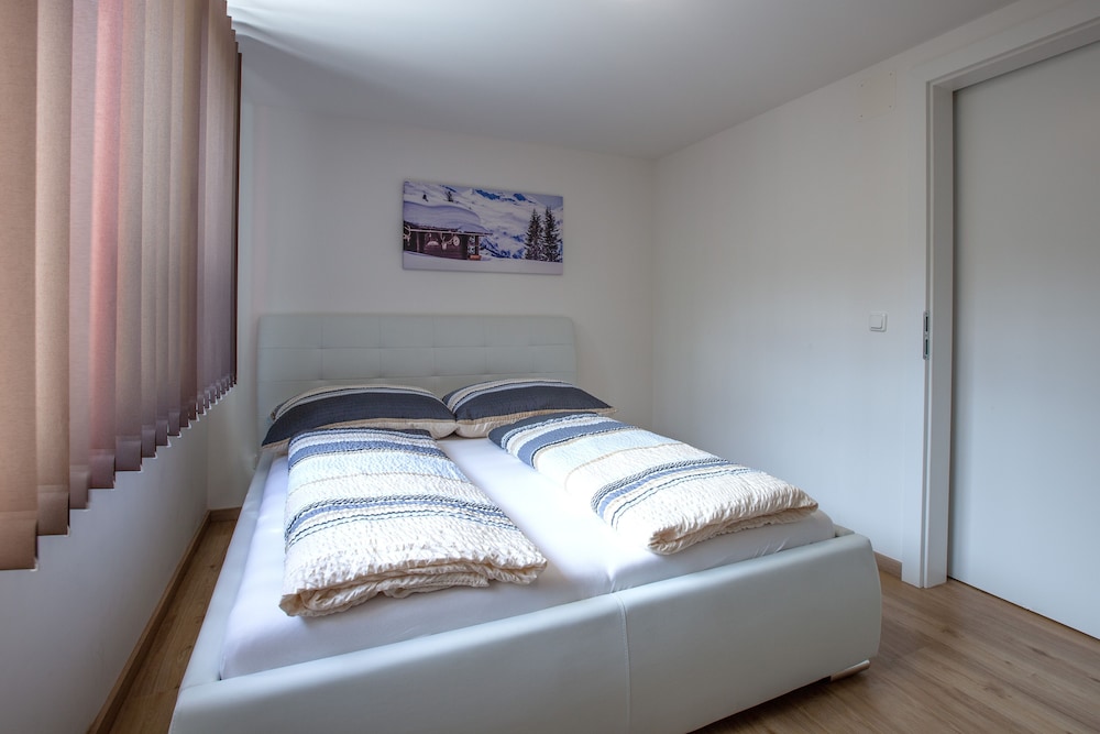 Apartment, 2 Bedrooms photo 3