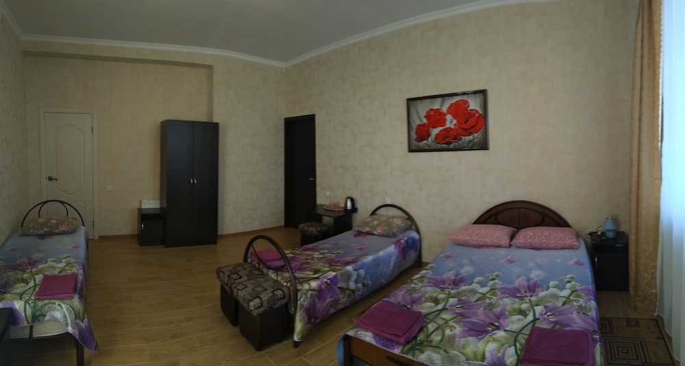 Standard Quadruple Room, 1 Bedroom photo 3