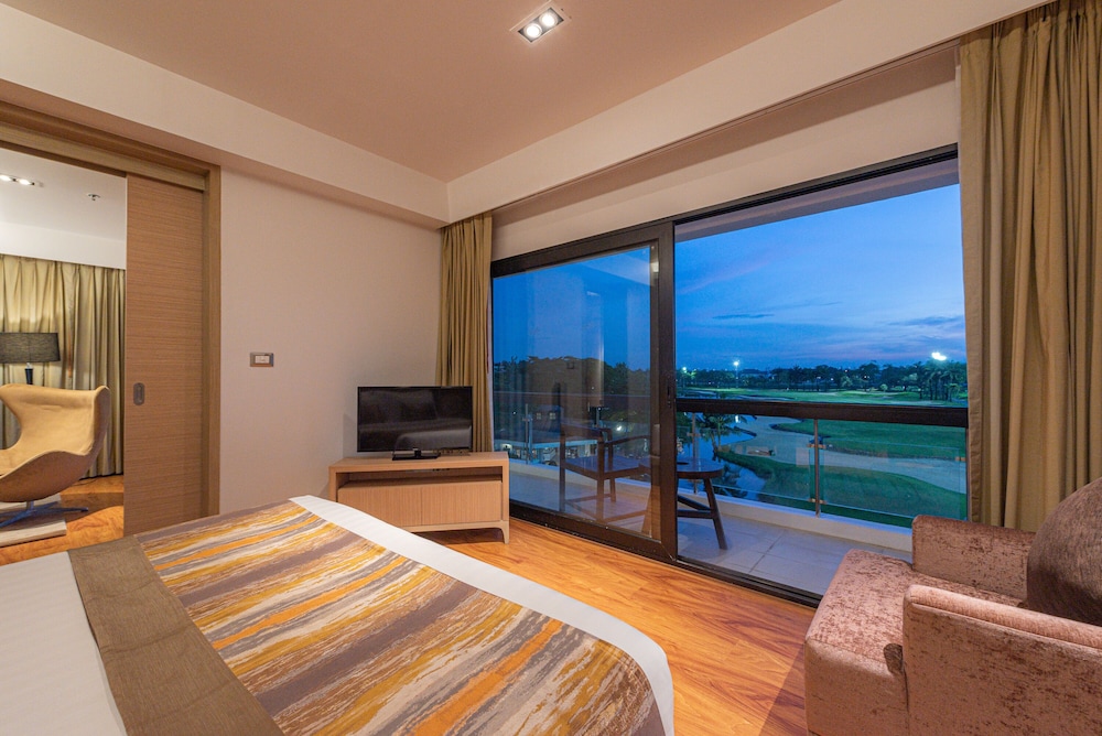 Grand Deluxe Suite - Free Suvarnabhumi Airport Transfer - Photo 3