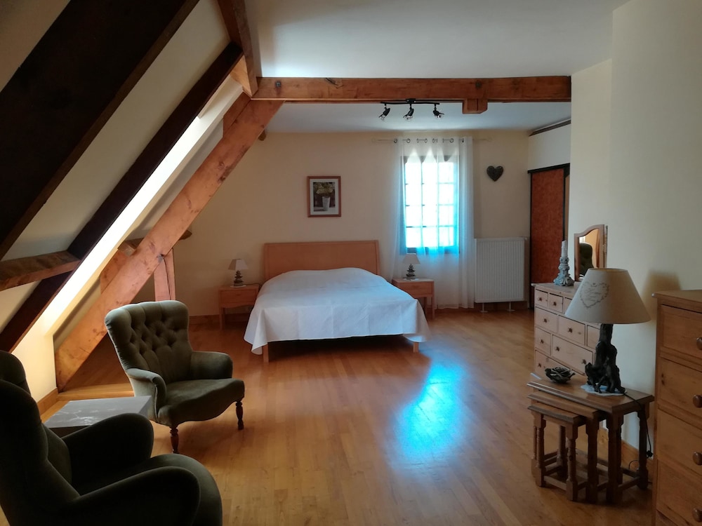 Deluxe Room, Garden View photo 1