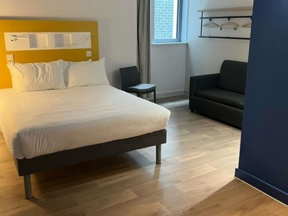 Standard Room, 1 Double Bed, Accessible photo 1