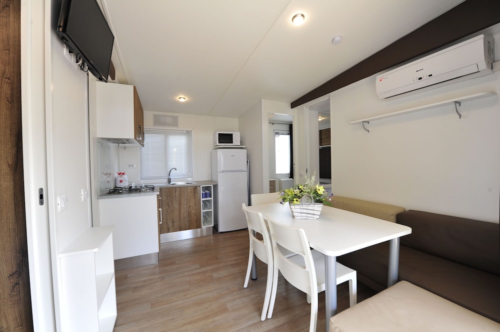 Mobile Home, 3 Bedrooms (Girasole) photo 1