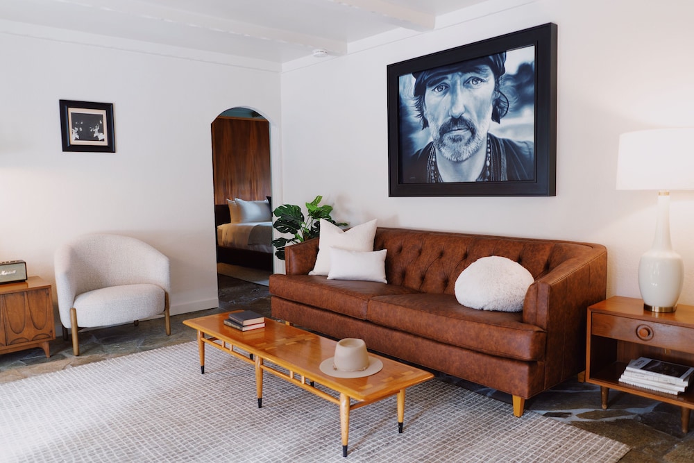 Room, 2 Bedrooms (Impala)