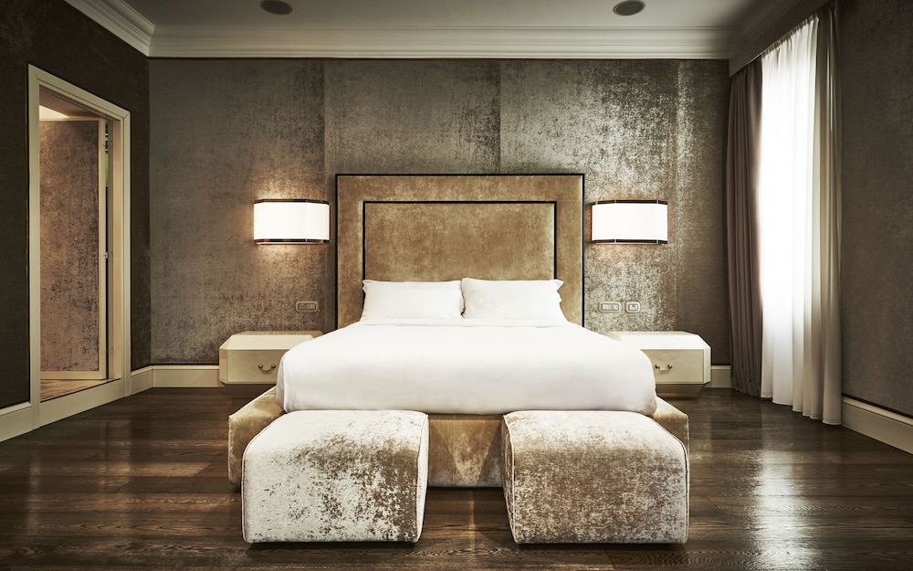 Junior Suite, 1 Bedroom, Annex Building - Photo 4