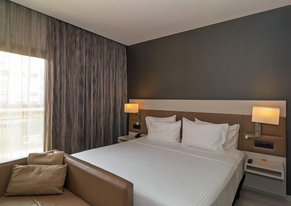 Habitación Doble Premium Uso Individual, 1 Cama King