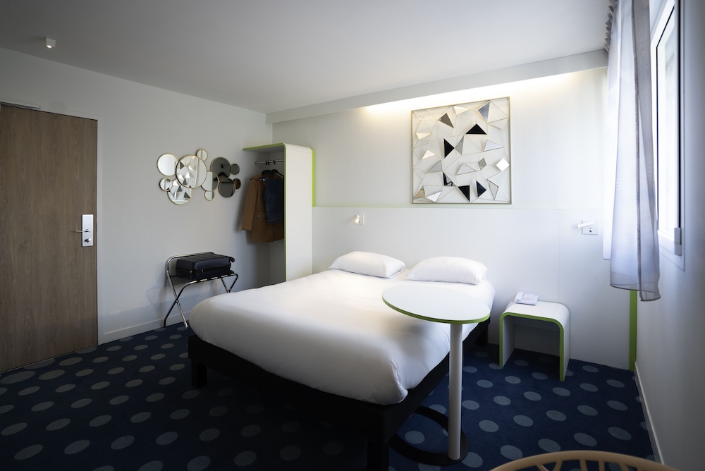 Premium Double Room, 1 Double Bed - Photo 2